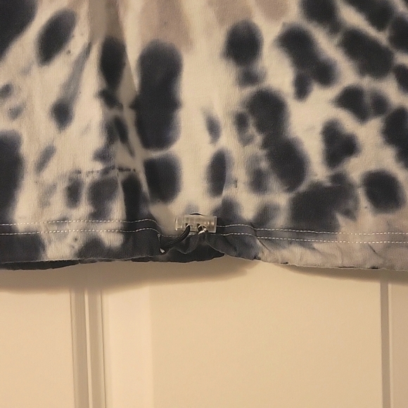 PINK Tie Dye Crop Top - Picture 3 of 4